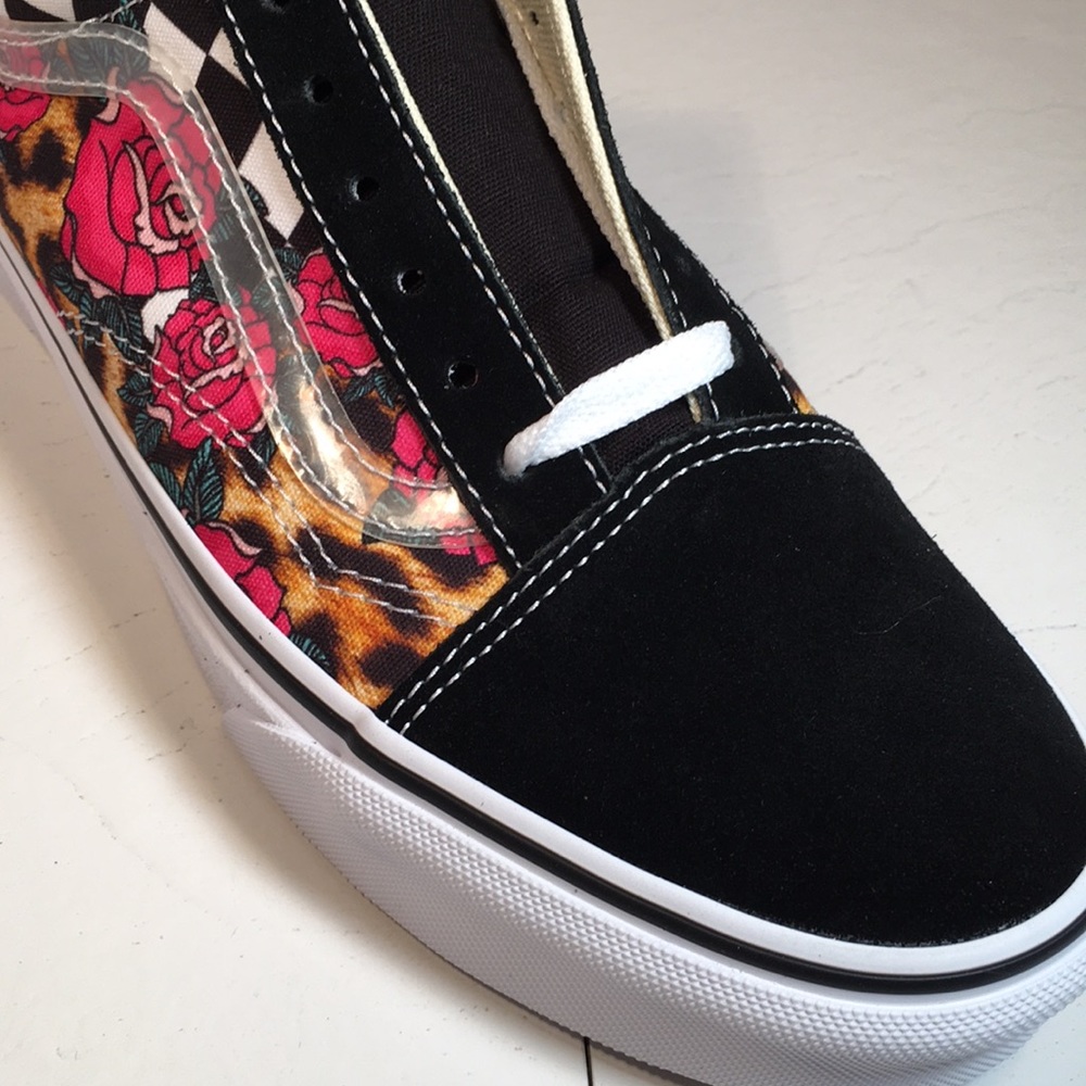 NWT Vans Old Skool Low Top in Rose/Animal/Checkers Women’s 7 - Picture 5 of 9
